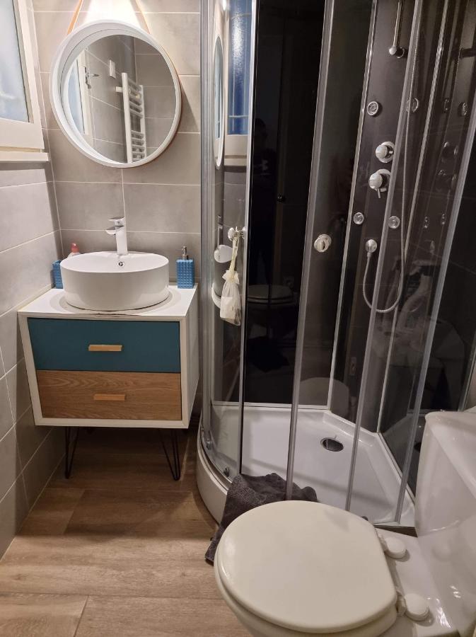 Logis 149 Apartment Gruissan Bagian luar foto