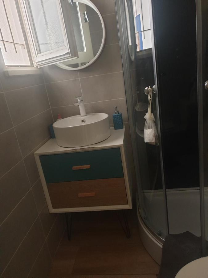 Logis 149 Apartment Gruissan Bagian luar foto