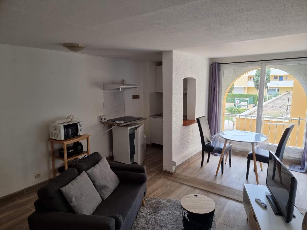 Logis 149 Apartment Gruissan Bagian luar foto
